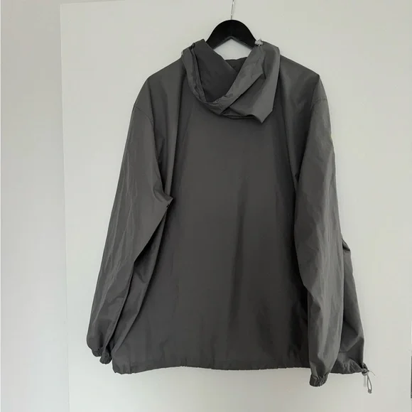 Jones Beach Grey Anorak - Picture 2 of 8